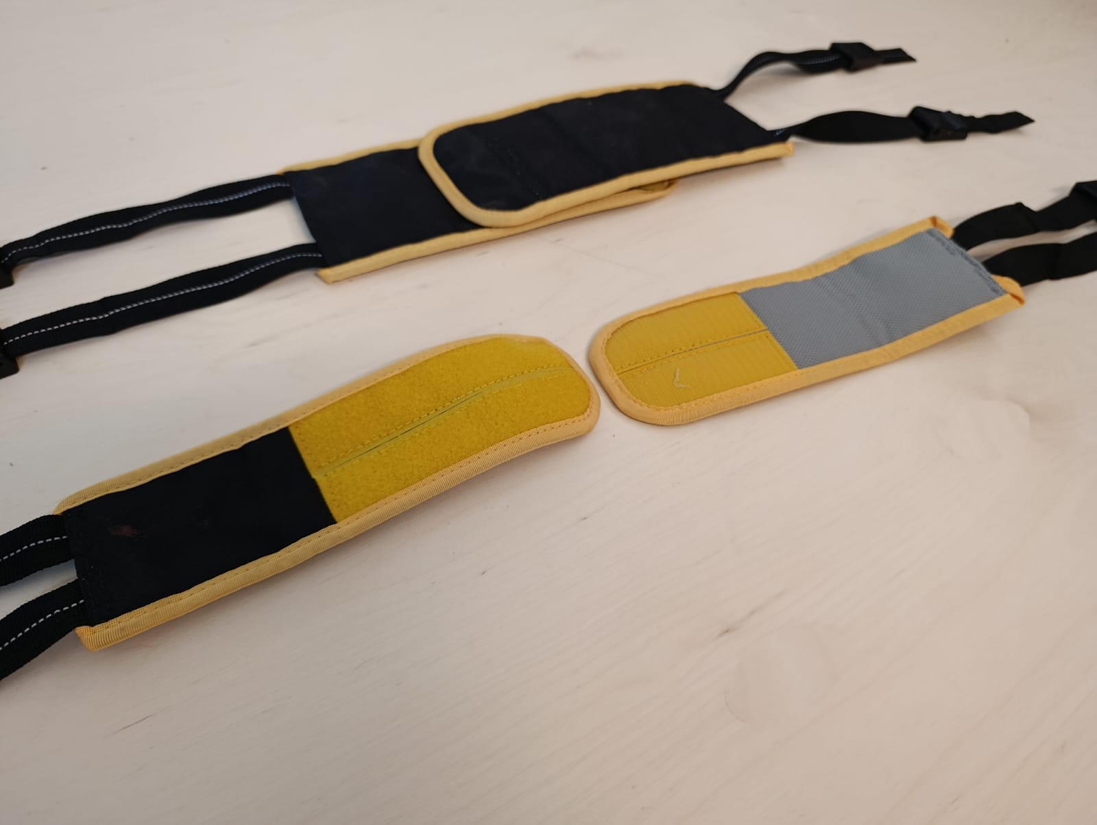 חגורת חזה מרופדת