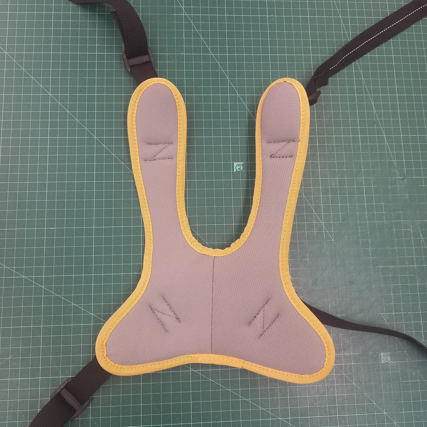 חגורת פרפר/גופיה מרופדת