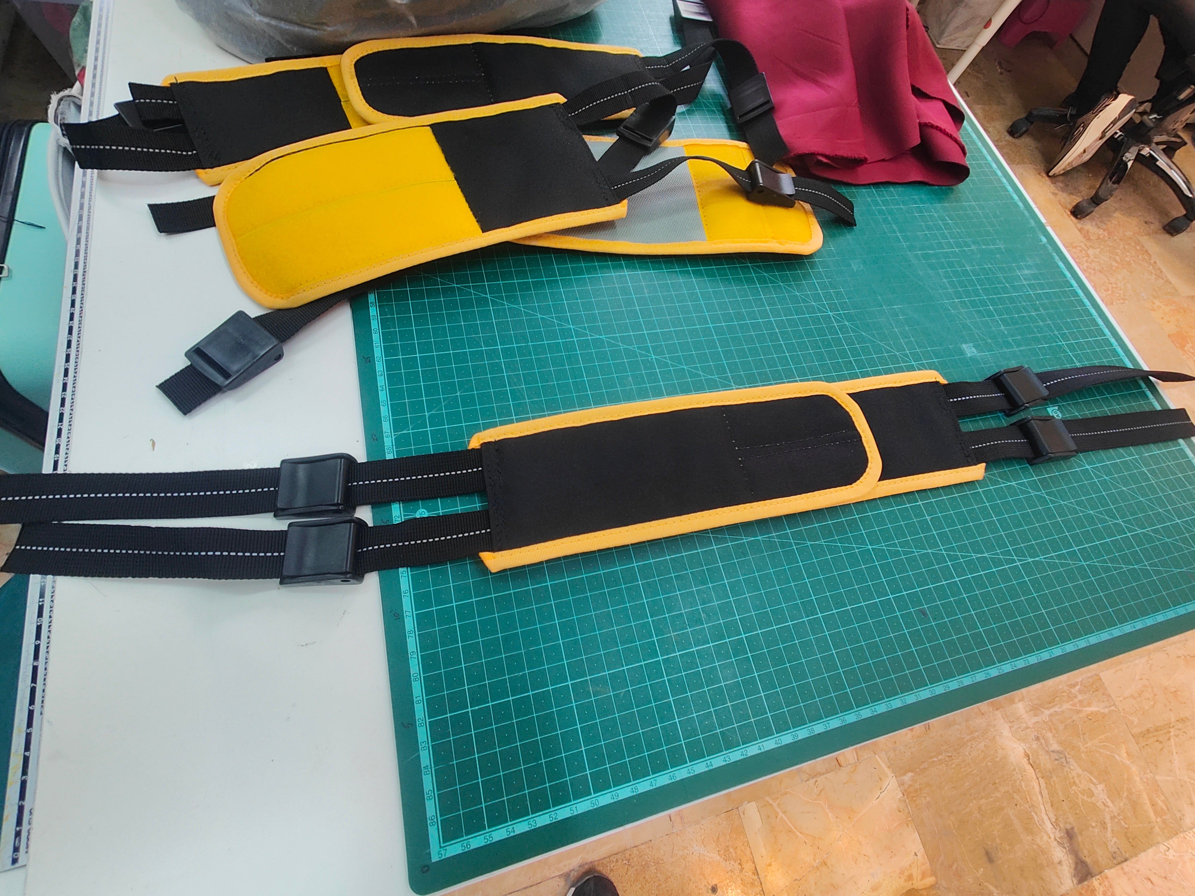 חגורת חזה מרופדת