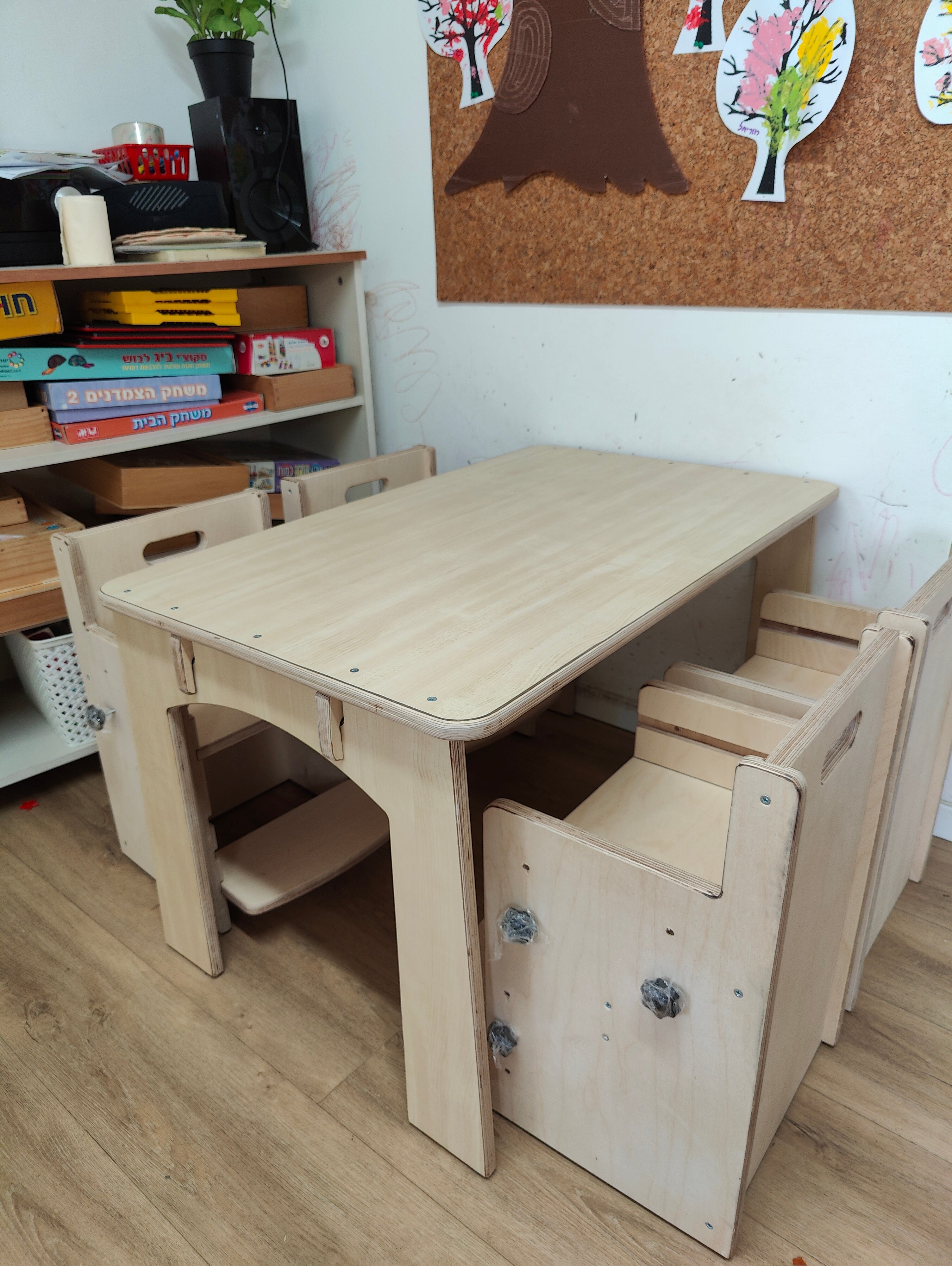 כיסא פרינס/ס - גובה משתנה והדומים