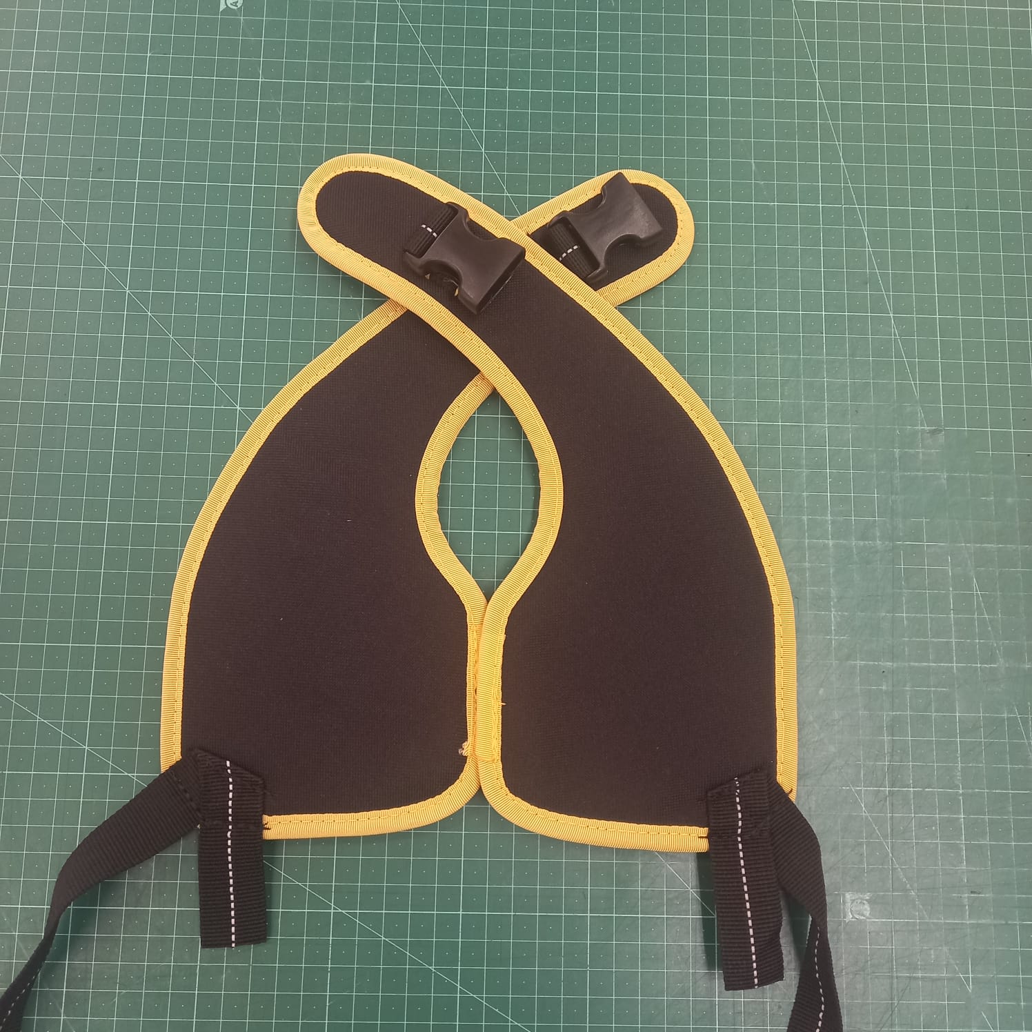 חגורת ישבנון/חיתול