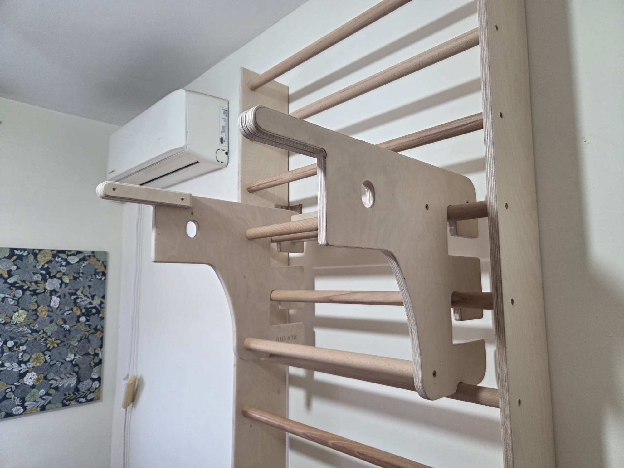 סולם שוודי קלאסי - אופציה למתח מתכוונן